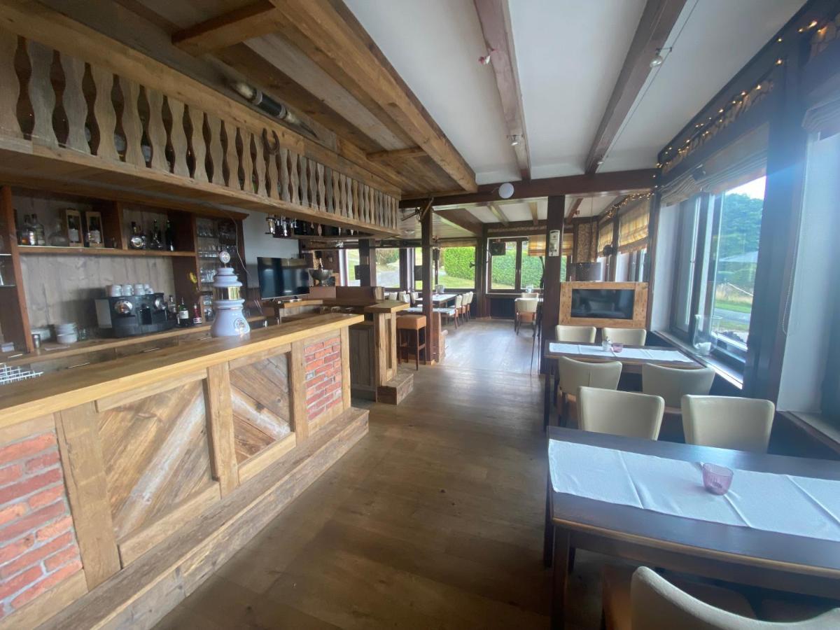 Berghotel Lenneplaetze ヴィンターベルク エクステリア 写真